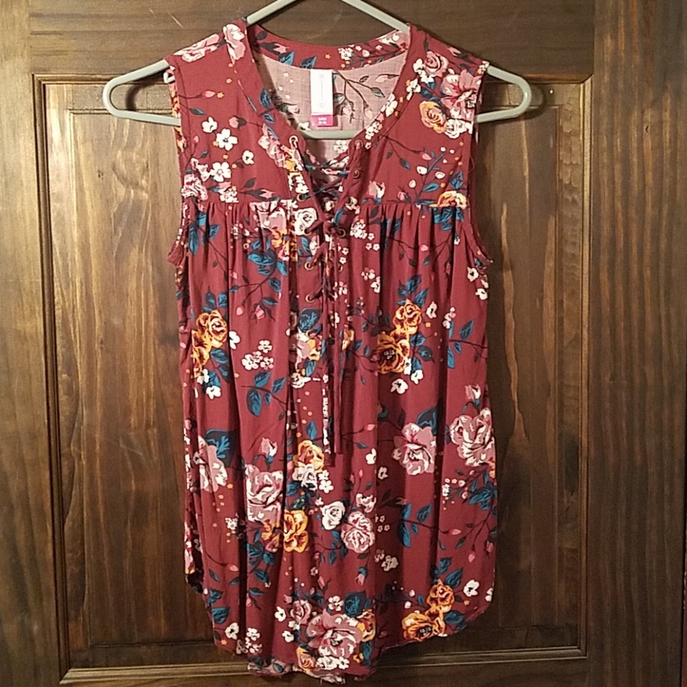 Floral No Boundaries Top